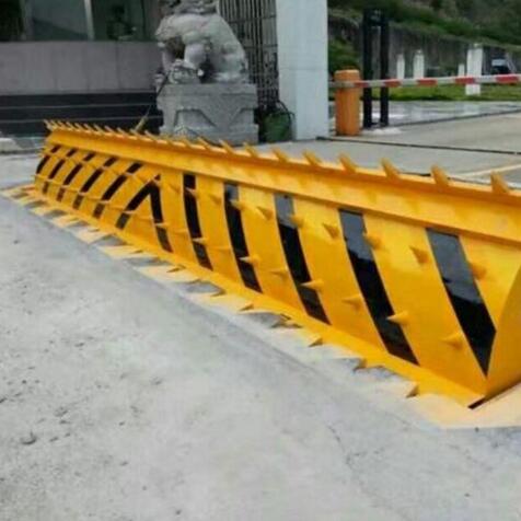 智能路障機 智能路障機
