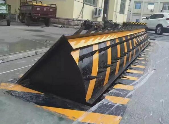 路障機 路障機