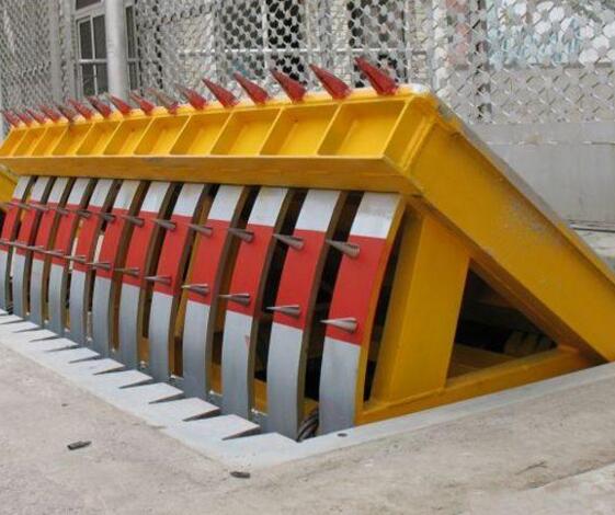 液壓路障機(jī) 液壓路障機(jī)