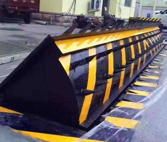 防撞路障機(jī) 防撞路障機(jī)
